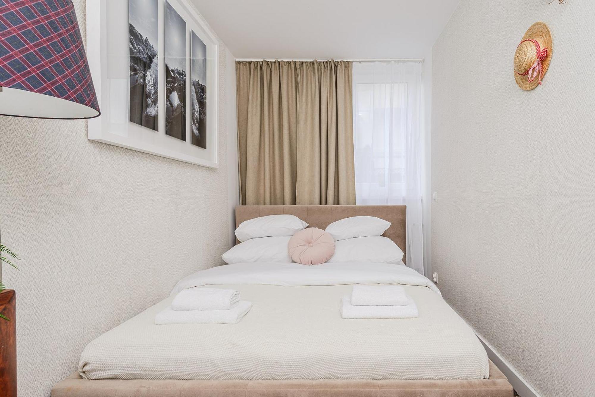 Grzybowska P&O Serviced Apartments ワルシャワ エクステリア 写真