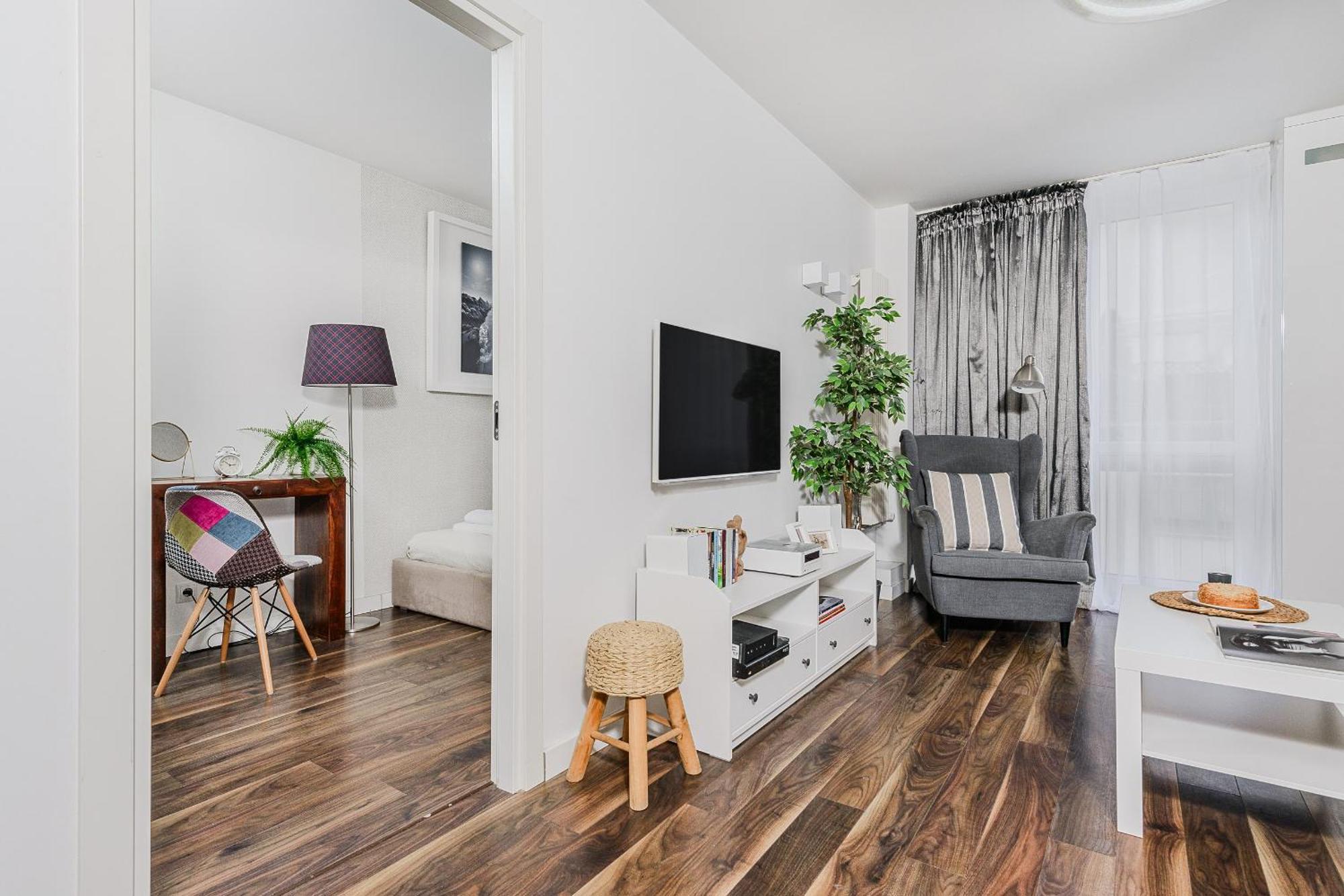 Grzybowska P&O Serviced Apartments ワルシャワ エクステリア 写真