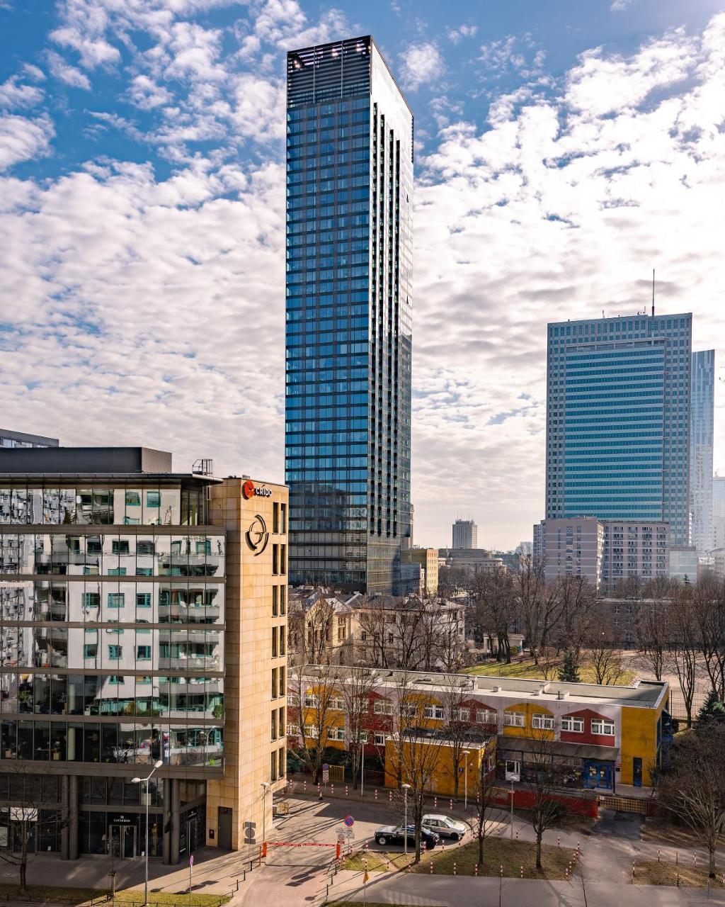 Grzybowska P&O Serviced Apartments ワルシャワ エクステリア 写真